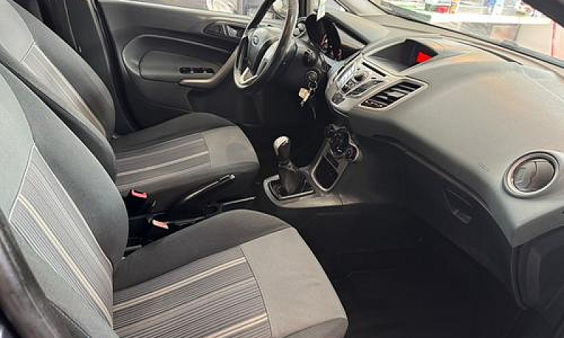 Ford Fiesta 1.4 Dies...