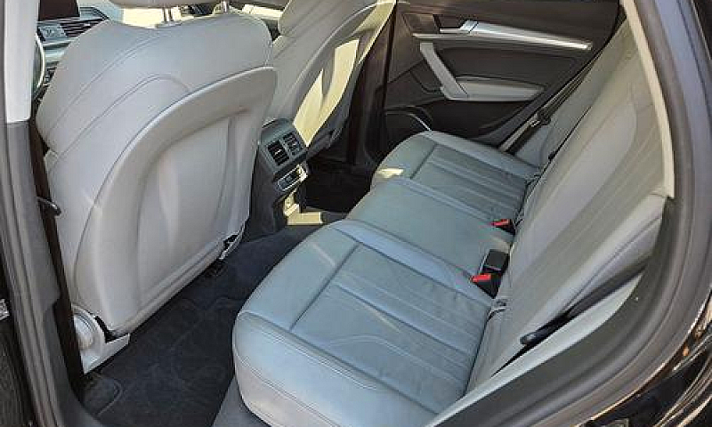 Audi Q5...