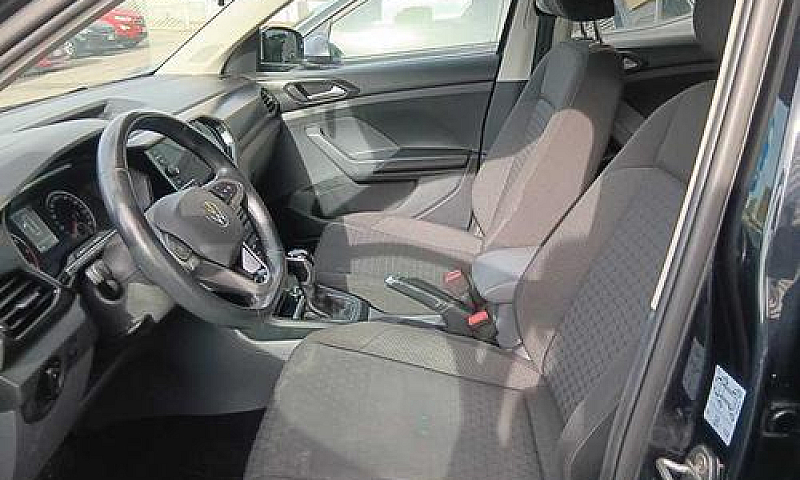 Volkswagen T-Cross S...