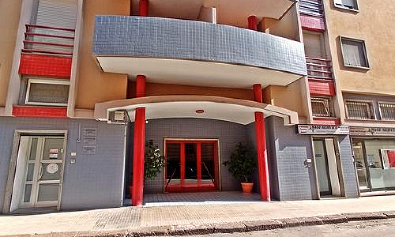 Ampio Appartamento -...