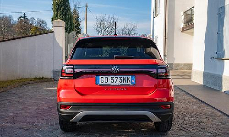 Volkswagen T-Cross -...