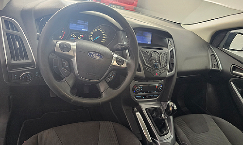 Ford Focus 1.6 Tdci ...