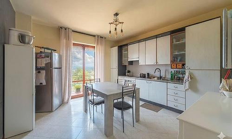 Villa Bifamiliare A ...