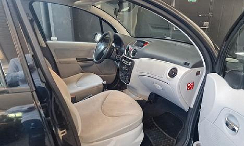 Citroen C3 1.4 Elega...