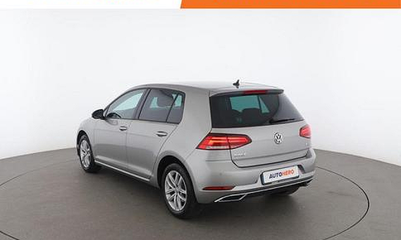 Volkswagen Golf Tg58...