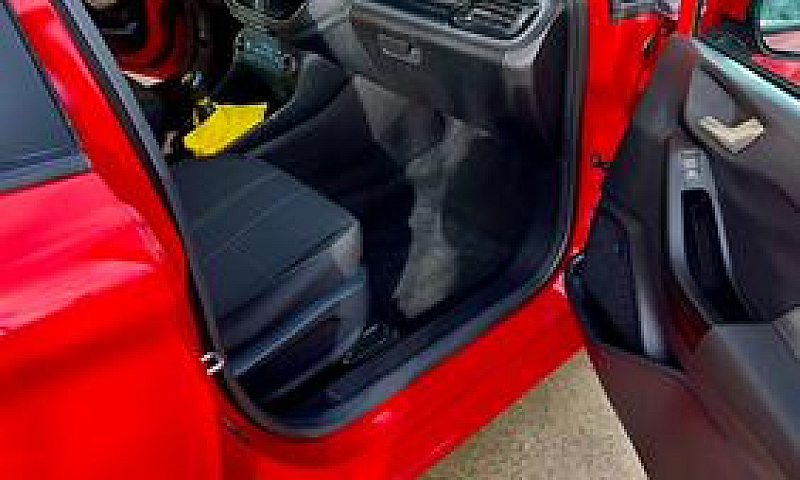 Ford Fiesta 7ª Serie...