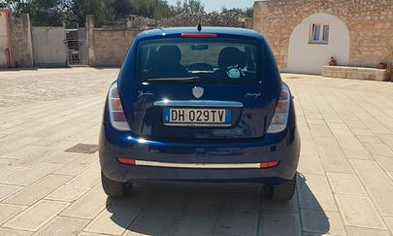 Lancia Ypsilon 1.3 M...