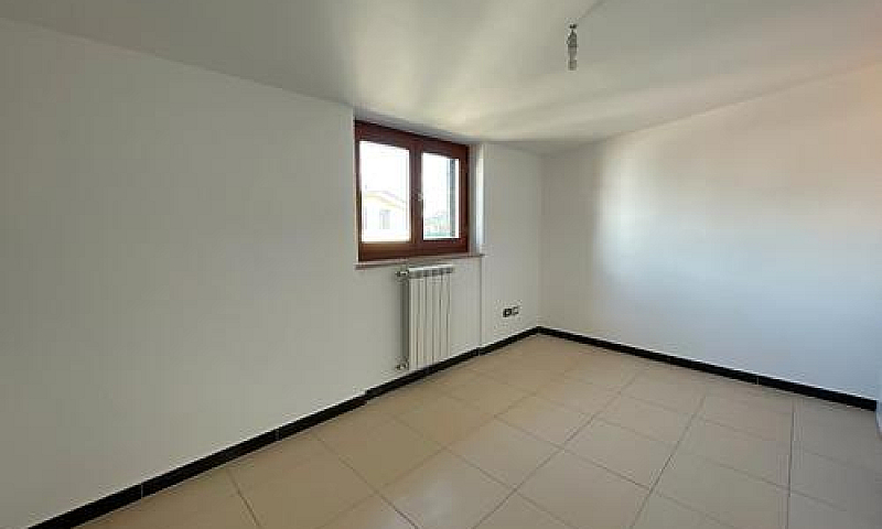 Duplex 4 Vani 100 Mq...