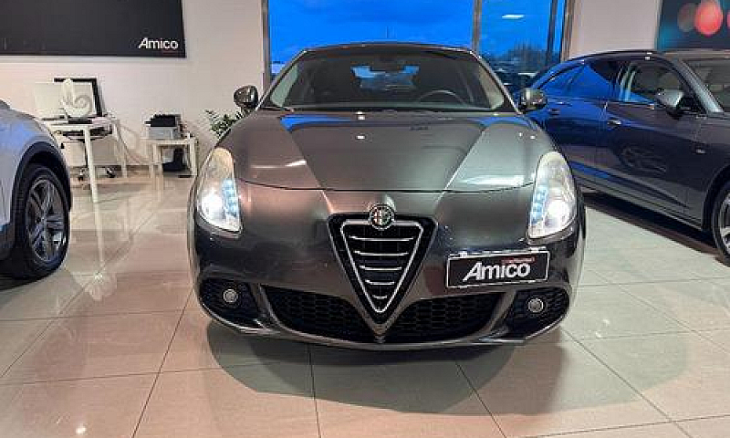 Alfa Romeo Giulietta...