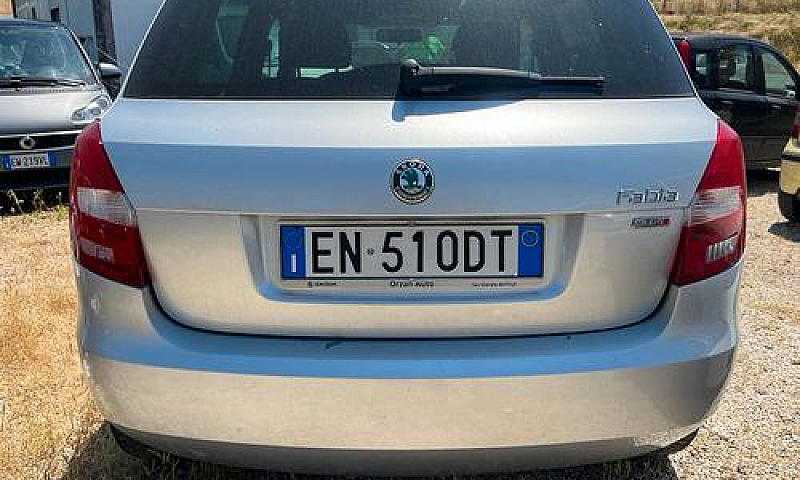 Skoda Fabia 1.2 Tsi ...