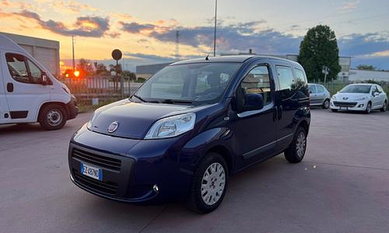 Fiat Qubo 1.3 Mjt 75...