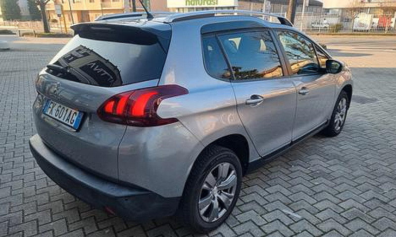 Peugeot 2008 1.6 Blu...