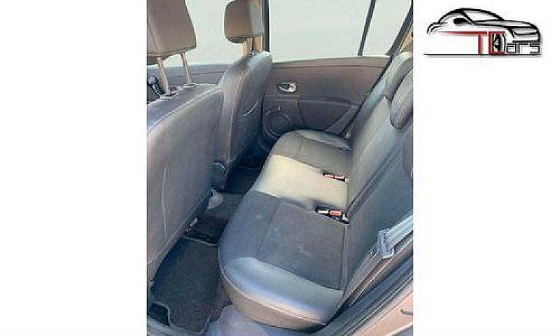 Renault Clio 1.2 Ben...