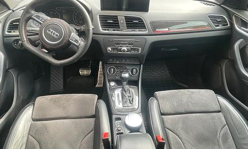 Audi Q3 2.0 S Line...