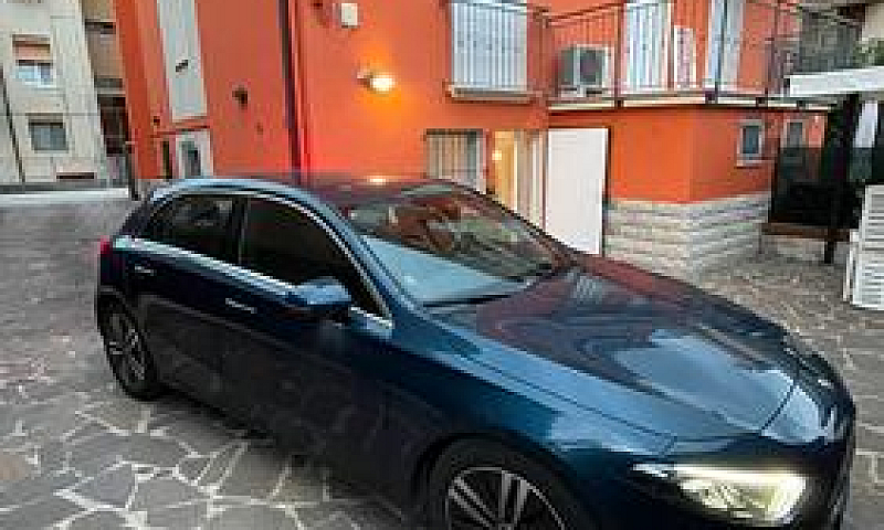 Mercedes-Benz A180D ...