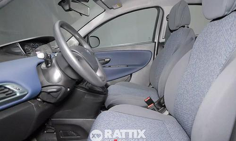 Lancia Ypsilon Iii 2...