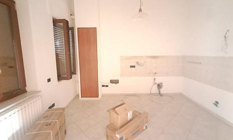 Catanzaro - V. Panel...