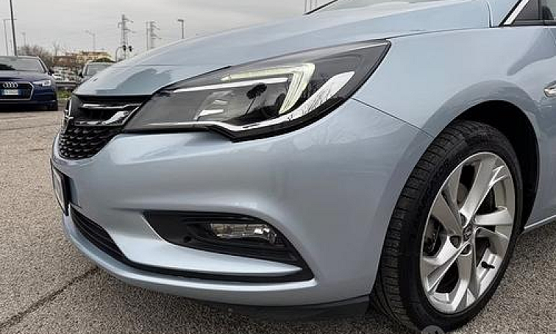 Opel Astra 1.6 Cdti ...