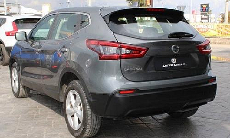 Nissan Qashqai 1.5 D...