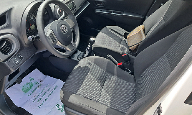 Toyota Yaris 1.4Hdi...