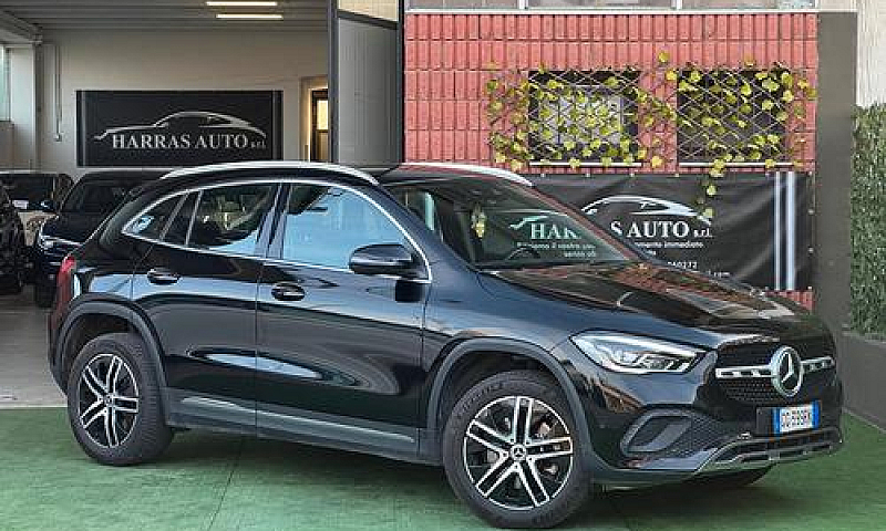 Mercedes-Benz Gla 22...