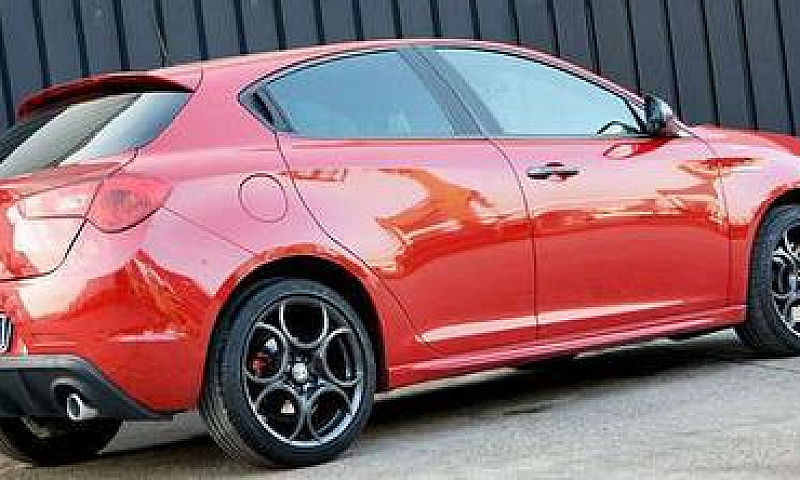 Alfa Romeo Giulietta...