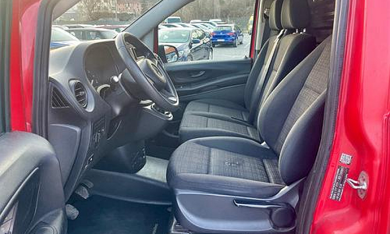 Mercedes-Benz Vito 1...