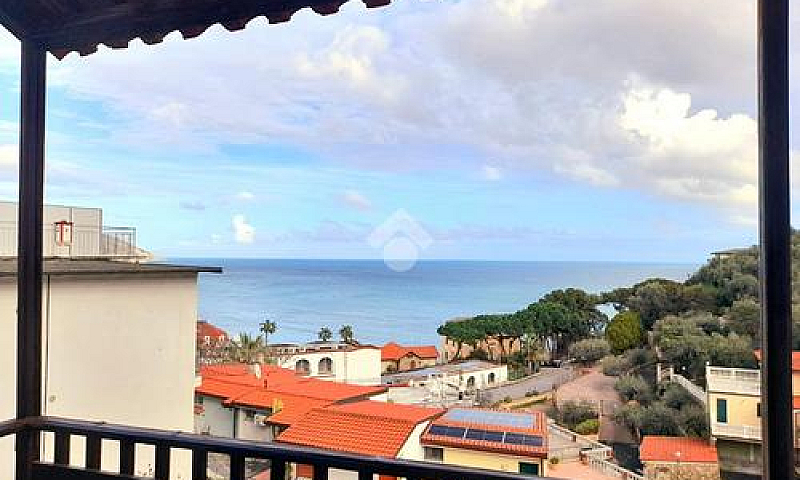 2 Locali A Diano Mar...