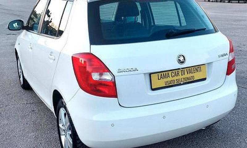 Skoda Fabia 1.2-Unic...