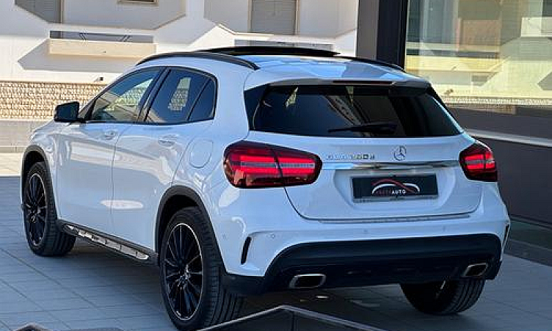 Mercedes-Benz Gla 20...