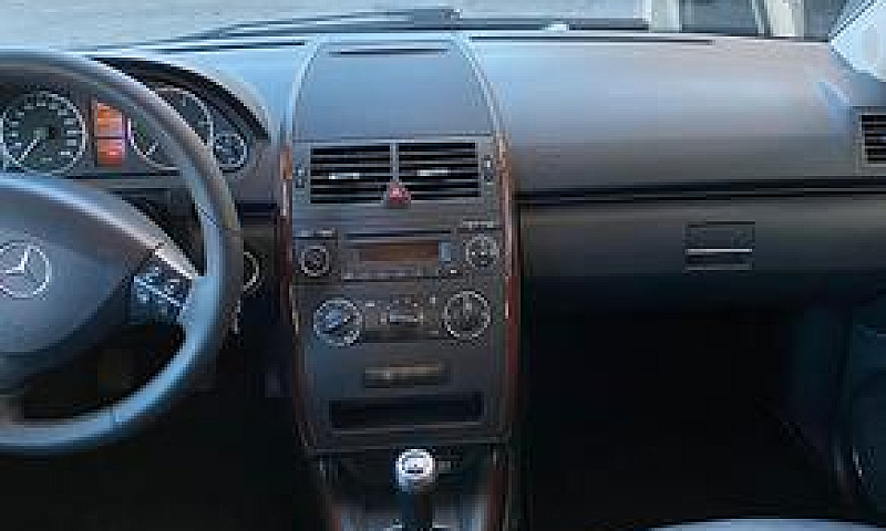 Mercedes Classe A...