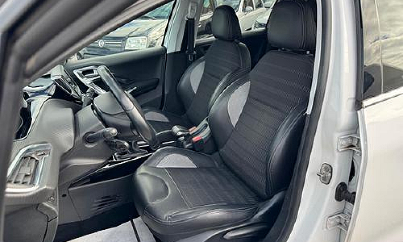 Peugeot 2008 1.6 Blu...