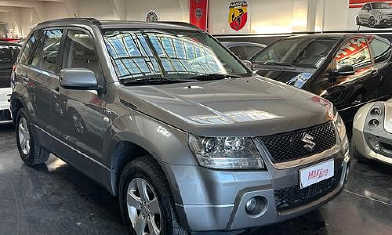 Suzuki Grand Vitara ...