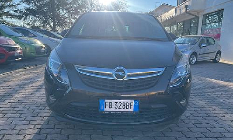 Opel Zafira Tourer O...