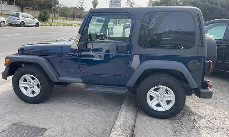 Jeep Wrangler 2.5 Ca...