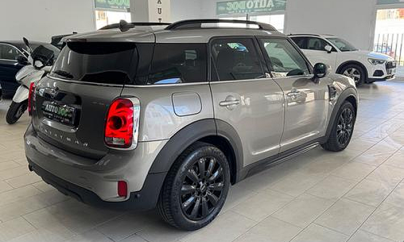 Mini Cooper Countrym...