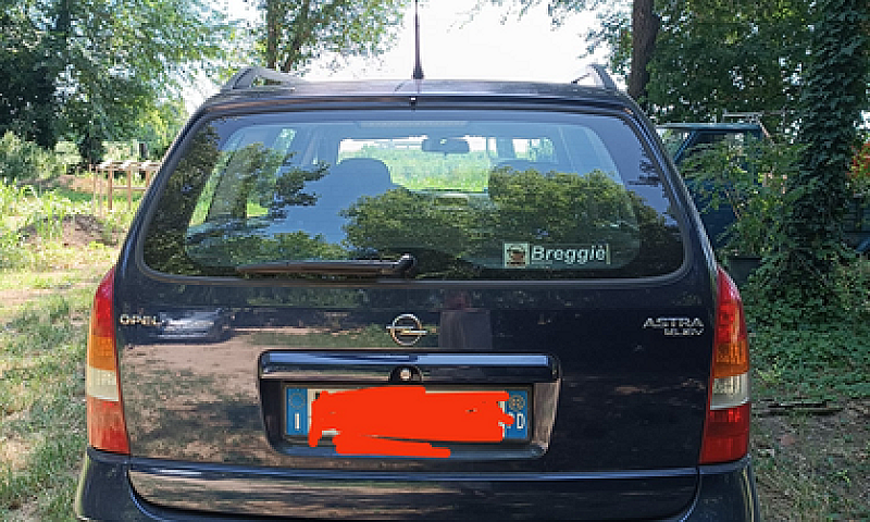 Opel Astra...