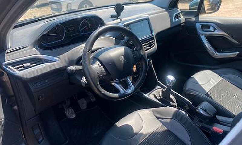 Peugeot 2008 1.6 Hdi...