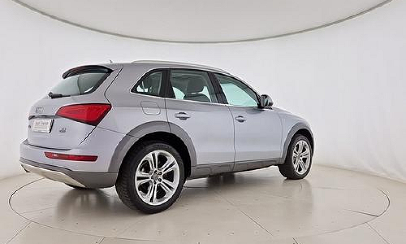 Audi Q5 2.0 Tdi Adva...