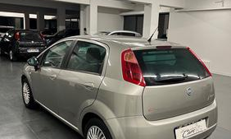 Fiat Grande Punto 1....