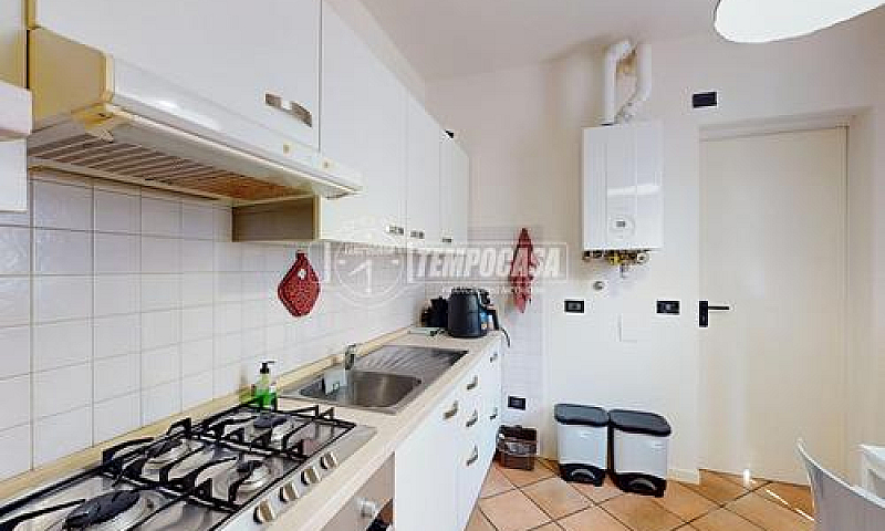 Rif: A022 Maisonette...