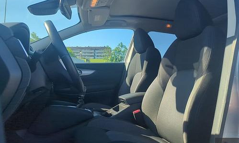Nissan Qashqai 1.5 D...