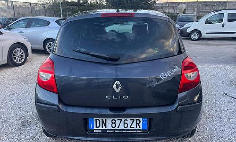 Renault Clio Storia ...