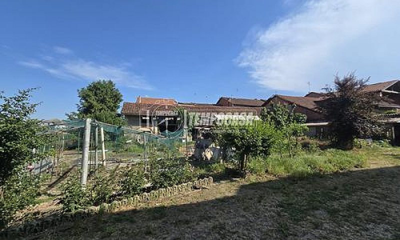 Casa Indipendente Co...