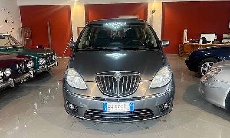 Lancia Musa 1.3 Mjt ...