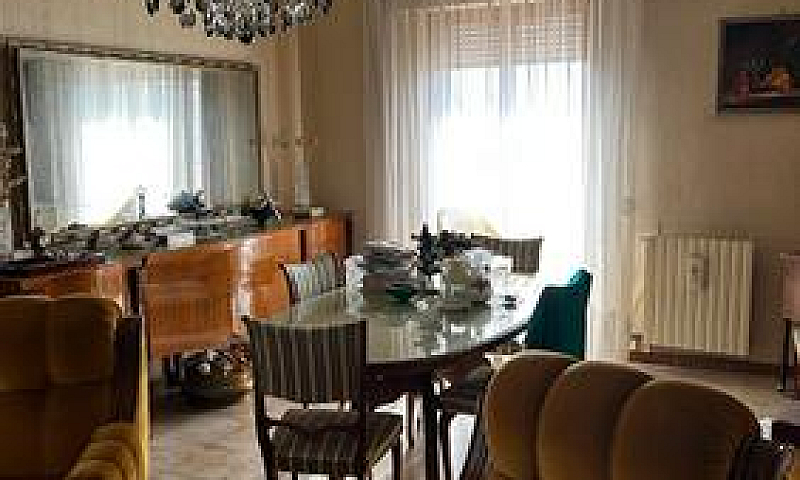 Attico Con Terrazzo ...