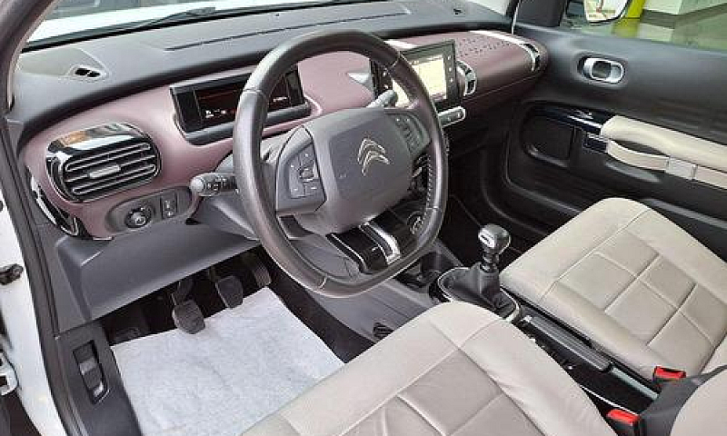 Citroen - C4 - Puret...