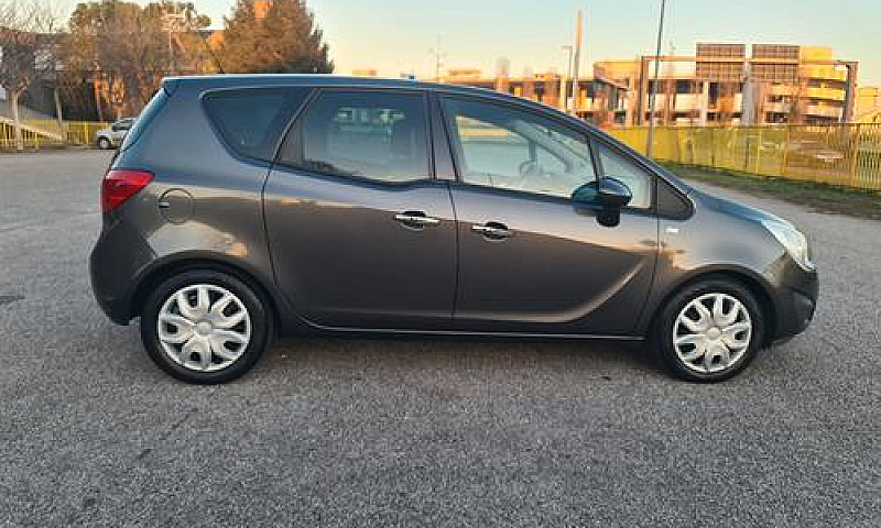 Opel Meriva 1.3 Cdti...