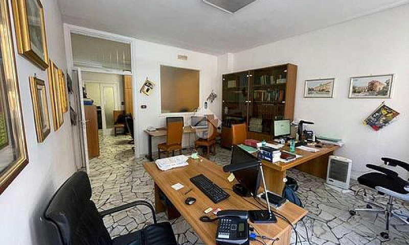 3 Locali A Cerignola...