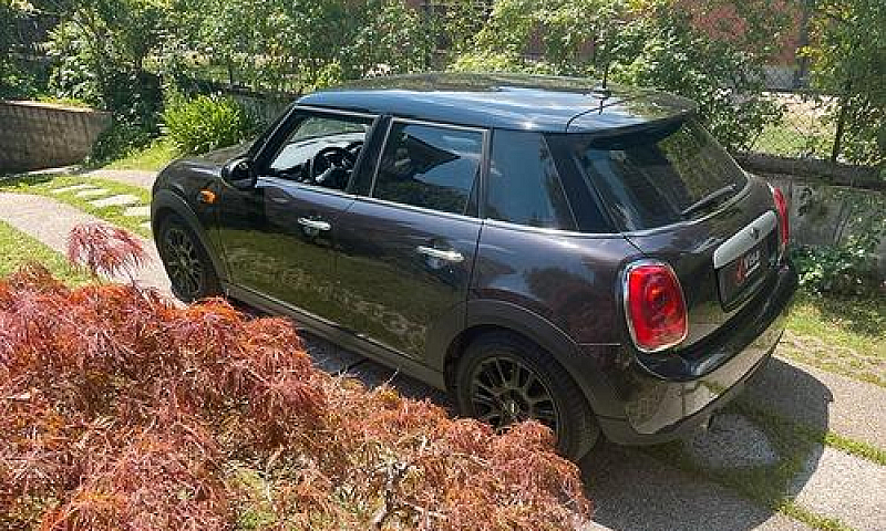 Mini Cooper 1.5 Benz...